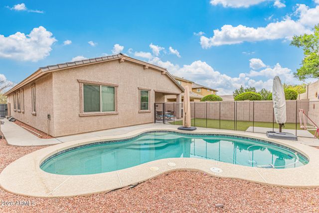7572 W QUAIL TRACK Drive, Peoria, AZ 85383