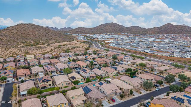 7572 W QUAIL TRACK Drive, Peoria, AZ 85383