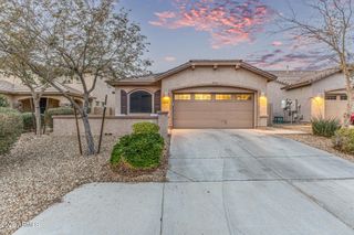 7572 W QUAIL TRACK Drive, Peoria, AZ 85383