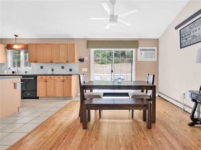 167 Vernon Drive, Glocester, RI 02814