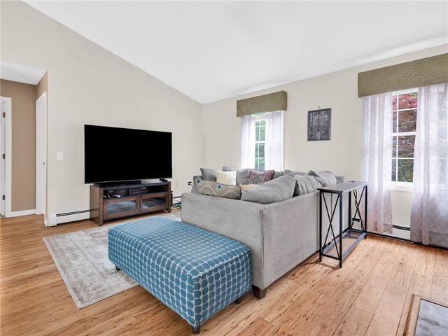 167 Vernon Drive, Glocester, RI 02814