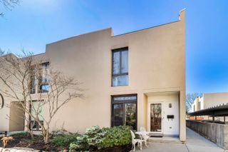 1 Maple Tree Court, Elmhurst, IL 60126