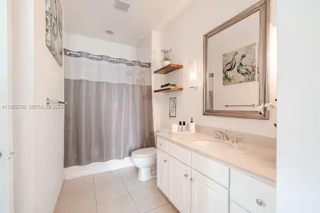 2001 Biscayne Blvd 3401, Miami, FL 33137