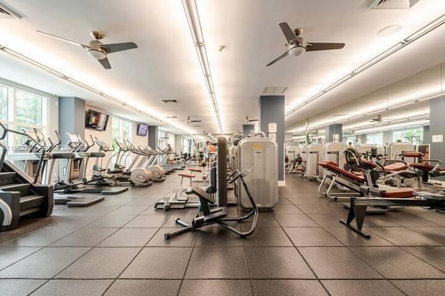 2001 Biscayne Blvd 3401, Miami, FL 33137