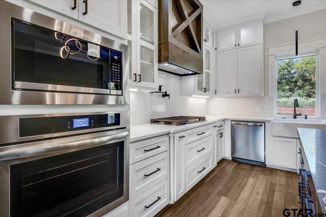 274 County Road 4119, Jacksonville, TX 75766