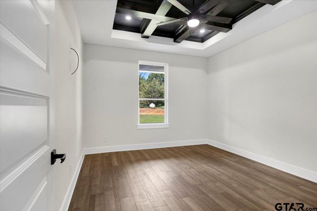 274 County Road 4119, Jacksonville, TX 75766