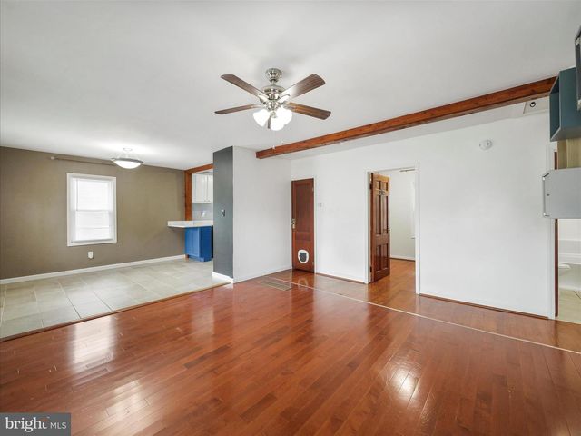 511 E MOLER AVE, Martinsburg, WV 25404