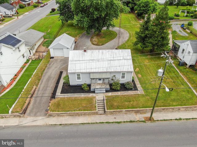 511 E MOLER AVE, Martinsburg, WV 25404