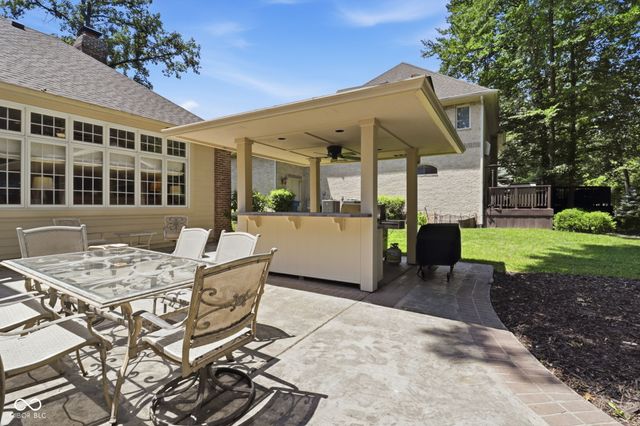7598 Timber Springs Drive S, Fishers, IN 46038