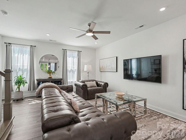 2110 Magnolia Blossom Way, Charlotte, NC 28211