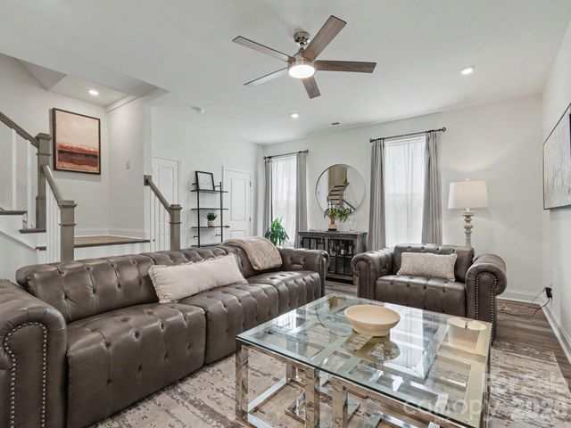 2110 Magnolia Blossom Way, Charlotte, NC 28211
