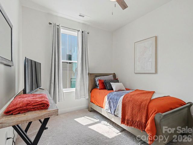 2110 Magnolia Blossom Way, Charlotte, NC 28211