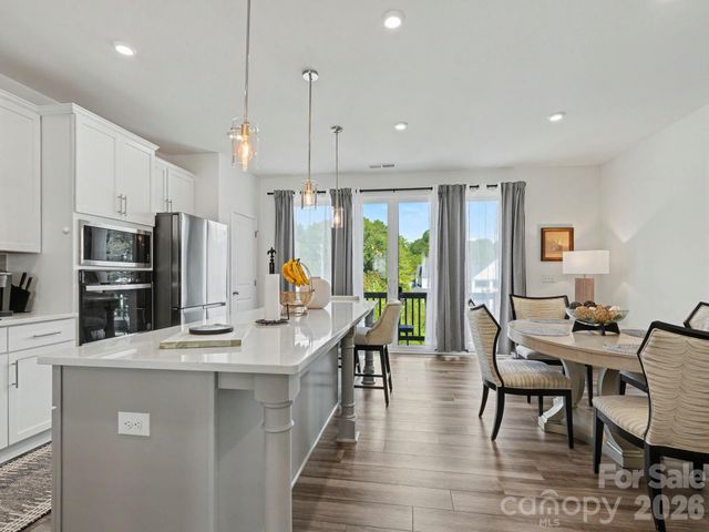 2110 Magnolia Blossom Way, Charlotte, NC 28211