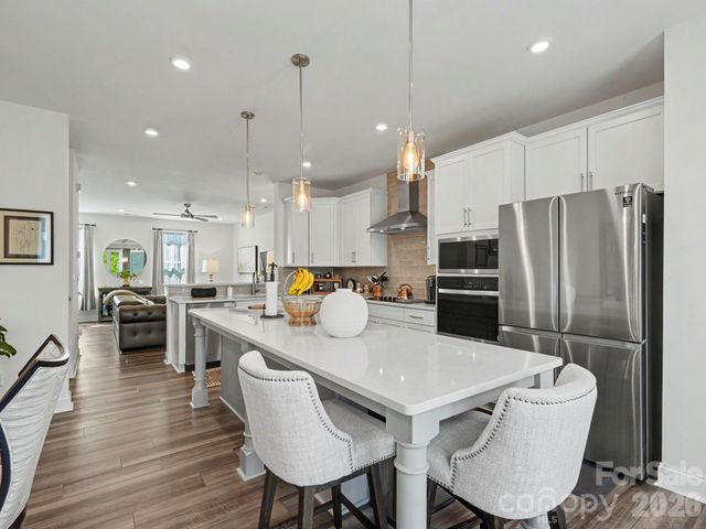 2110 Magnolia Blossom Way, Charlotte, NC 28211