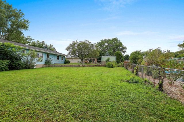 1648 VIEW LANE, Green Bay, WI 54313