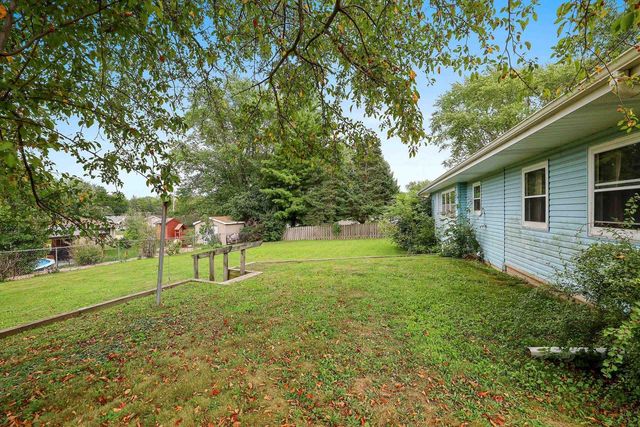 1648 VIEW LANE, Green Bay, WI 54313