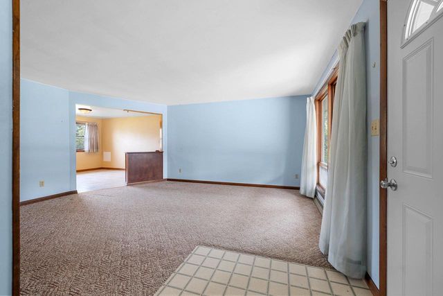 1648 VIEW LANE, Green Bay, WI 54313