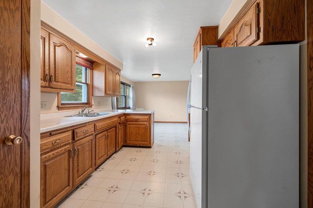 1648 VIEW LANE, Green Bay, WI 54313