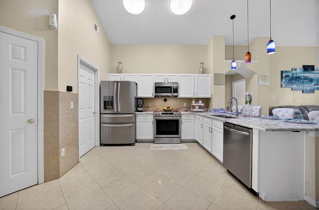 4524 SETTLEMENT CIRCLE, Orlando, FL 32818