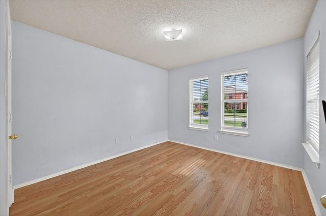 1406 Kynette Drive, Euless, TX 76040