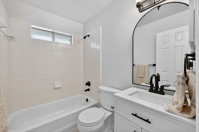 1406 Kynette Drive, Euless, TX 76040