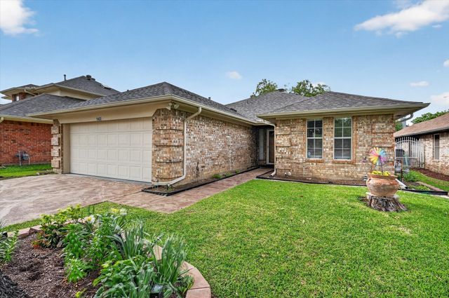 1406 Kynette Drive, Euless, TX 76040