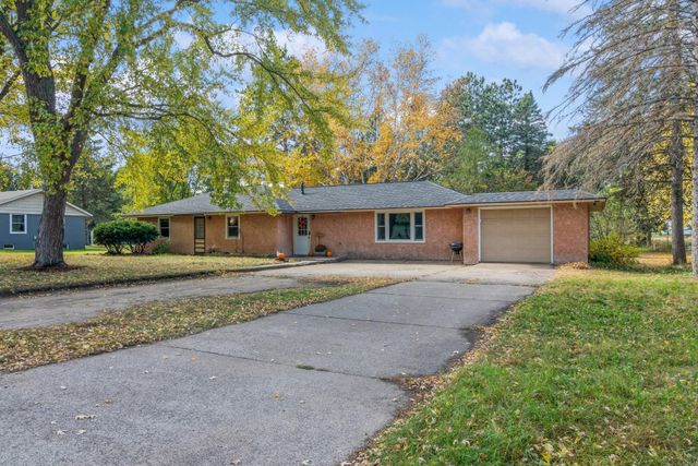 3185 90th Avenue, Princeton, MN 55371