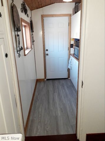 1512 Middle Avenue, Elyria, OH 44035