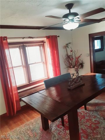 1512 Middle Avenue, Elyria, OH 44035