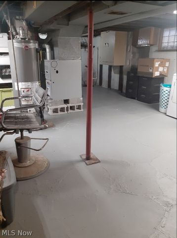 1512 Middle Avenue, Elyria, OH 44035