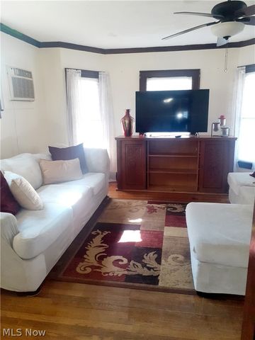 1512 Middle Avenue, Elyria, OH 44035