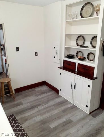 1512 Middle Avenue, Elyria, OH 44035