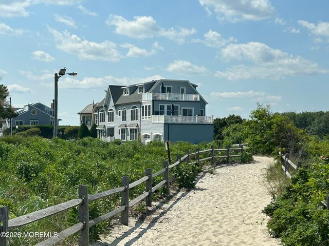 7 The Terrace, Sea Girt, NJ 08750