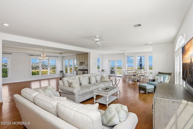 7 The Terrace, Sea Girt, NJ 08750