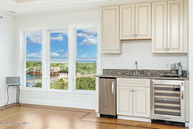 7 The Terrace, Sea Girt, NJ 08750