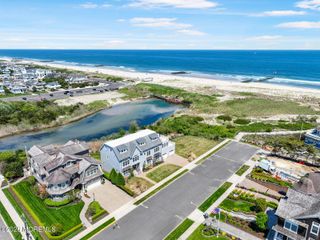 7 The Terrace, Sea Girt, NJ 08750