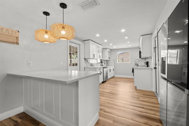 6113 9TH AVENUE, New Port Richey, FL 34653