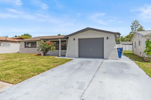 6113 9TH AVENUE, New Port Richey, FL 34653