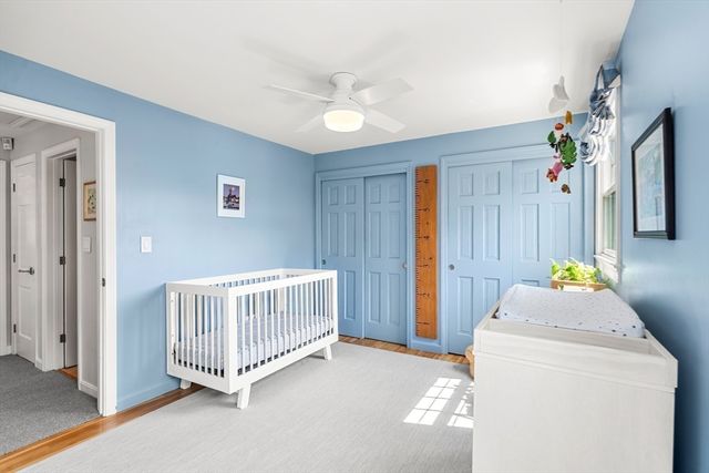 6 Colonial Court, Marblehead, MA 01945