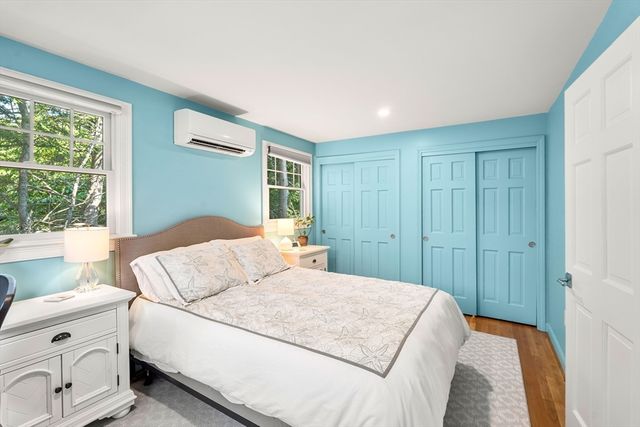 6 Colonial Court, Marblehead, MA 01945