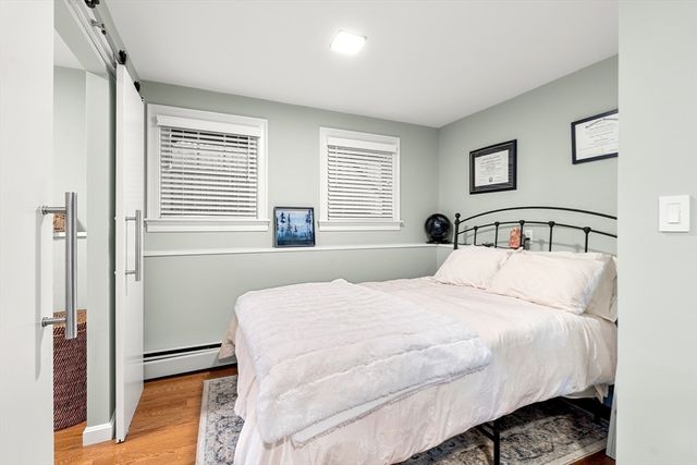 6 Colonial Court, Marblehead, MA 01945