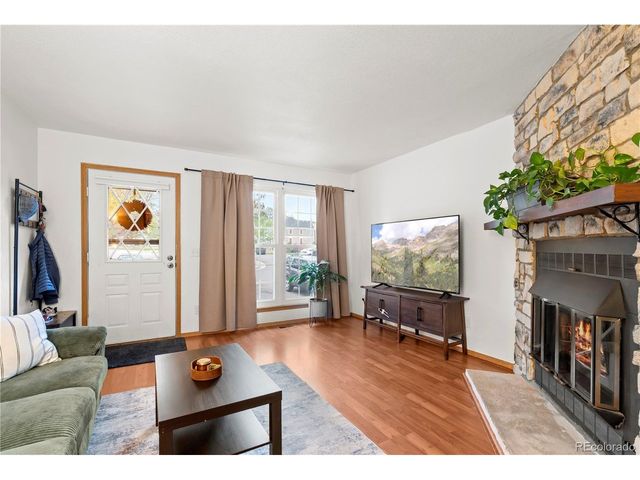 1242 S Idalia St, Aurora, CO 80017