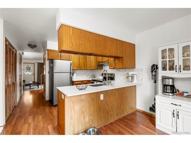 1242 S Idalia St, Aurora, CO 80017