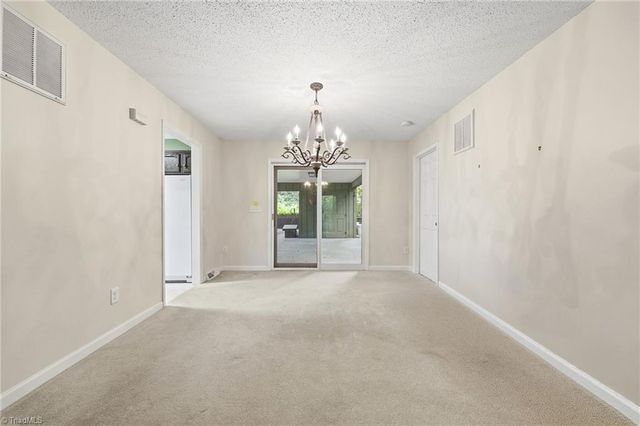 1021 Benjamin Parkway, Greensboro, NC 27408