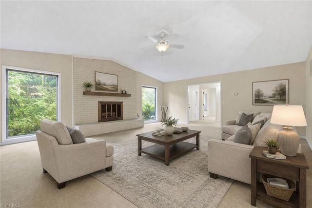 1021 Benjamin Parkway, Greensboro, NC 27408