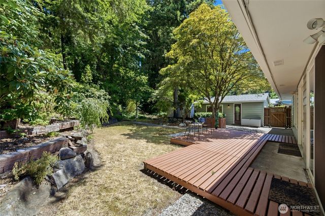 18350 Evanston Avenue N, Shoreline, WA 98133