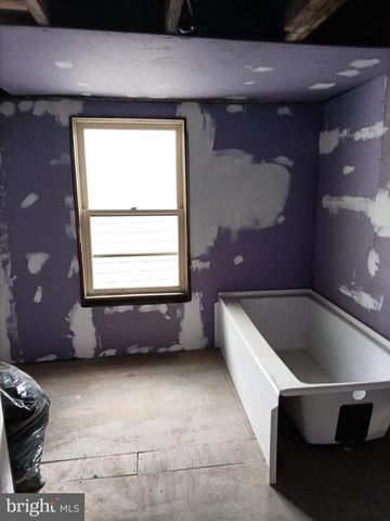 1013 16TH AVENUE, Altoona, PA 16601