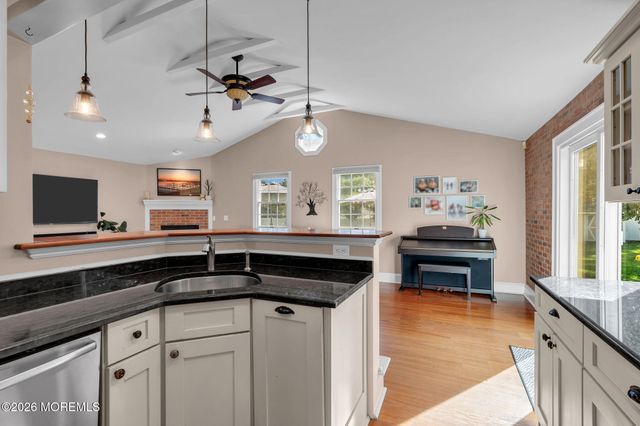 8 Partridge Lane, Howell, NJ 07731