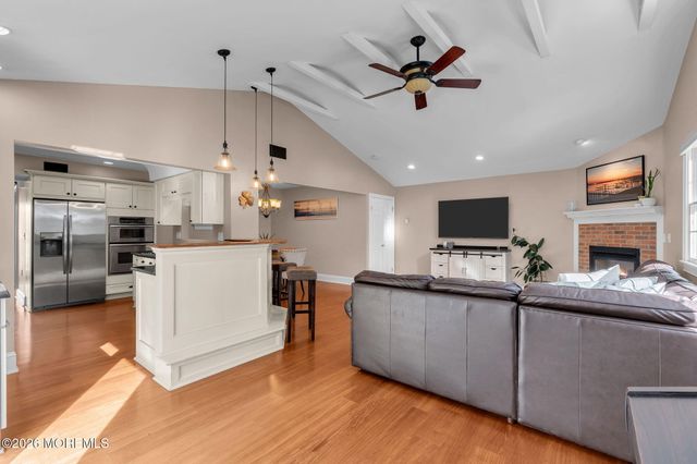 8 Partridge Lane, Howell, NJ 07731