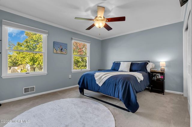 8 Partridge Lane, Howell, NJ 07731